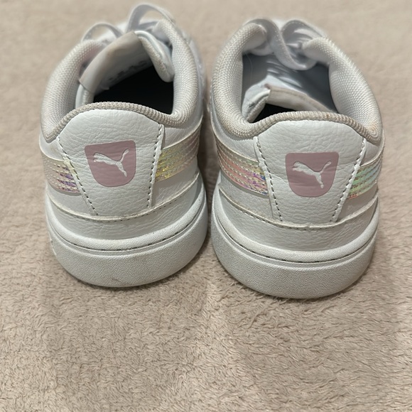 Puma Sneakers - white with Goldish trim - Picture 2 of 3